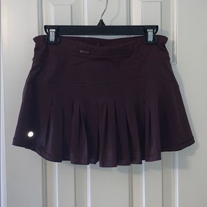 Lululemon skirt size 6